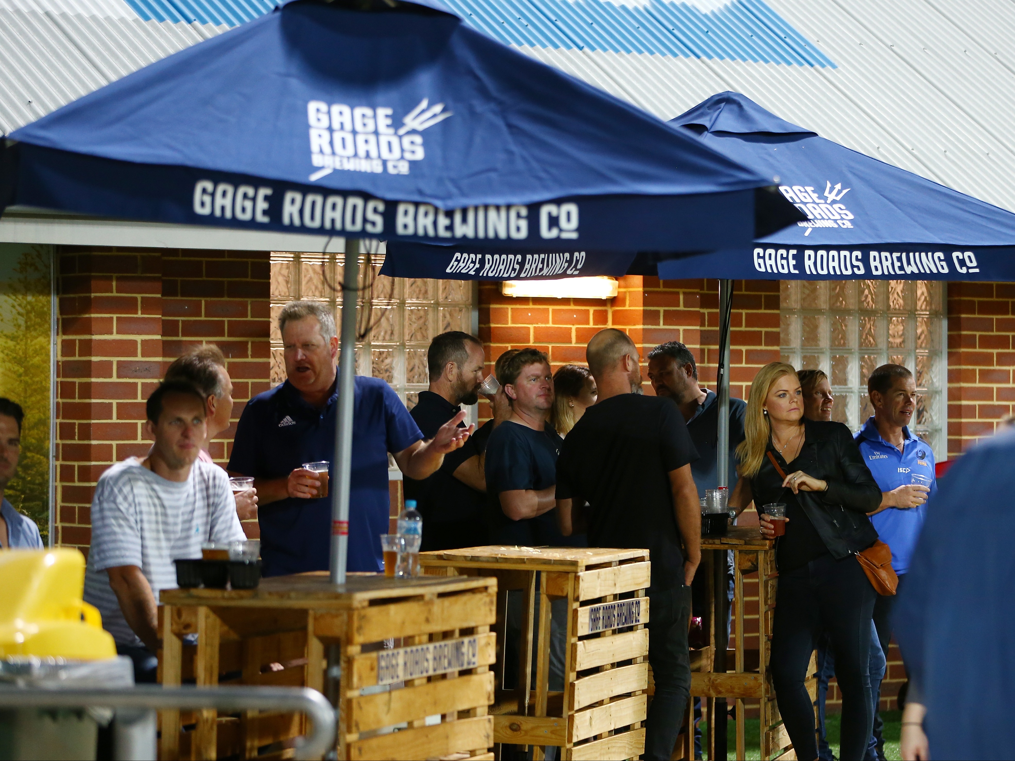 Gage roads brewing sponsored bar at HBF Park