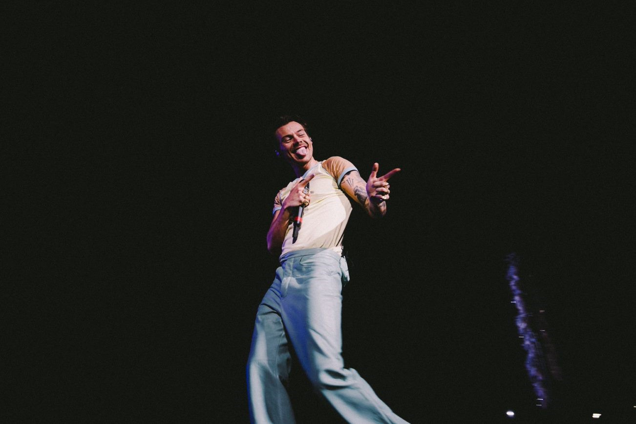 HarryStylesonstageatHBFPark