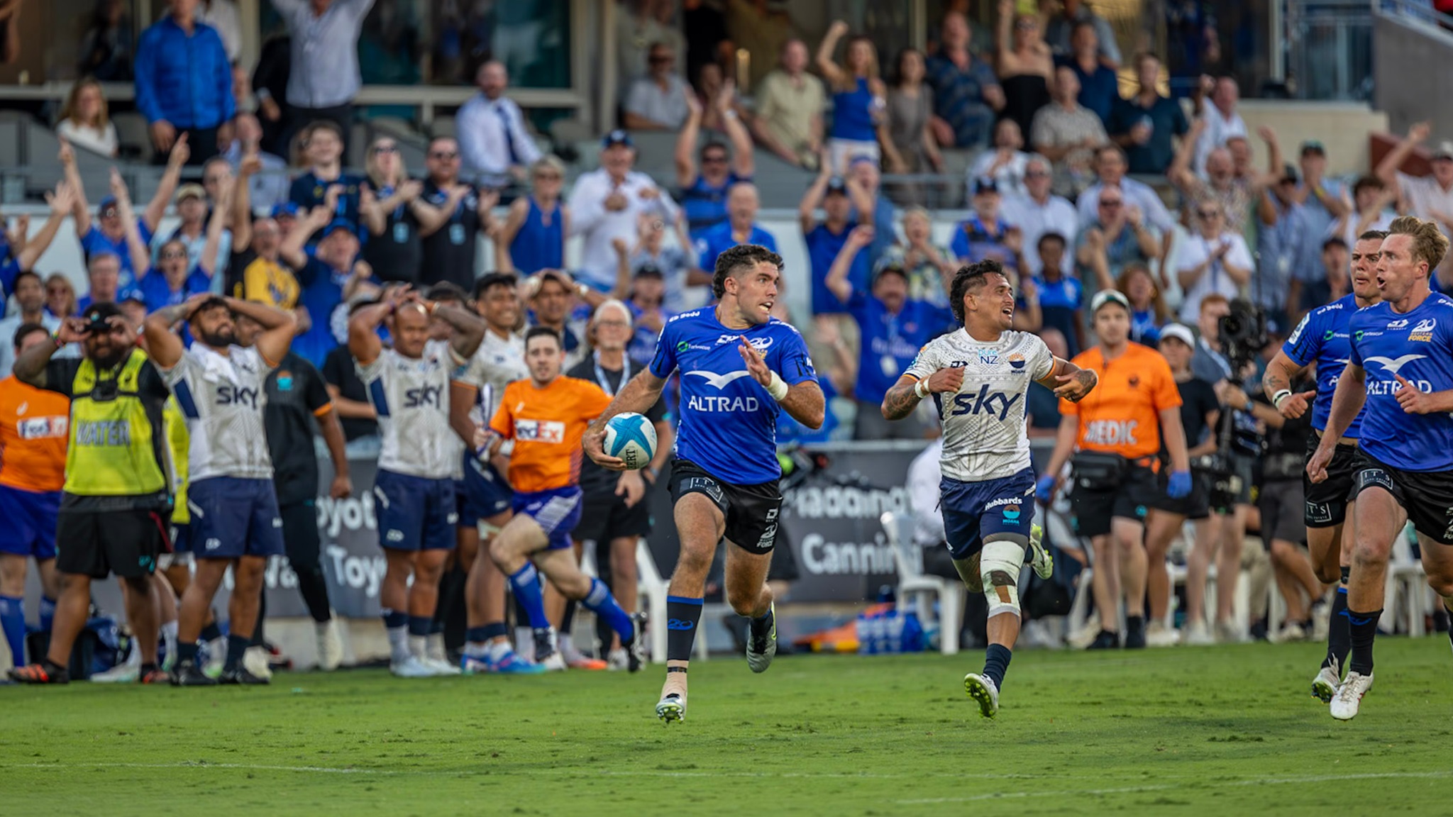 Telerik.Sitefinity.Libraries.Model.Image?.AlternativeText